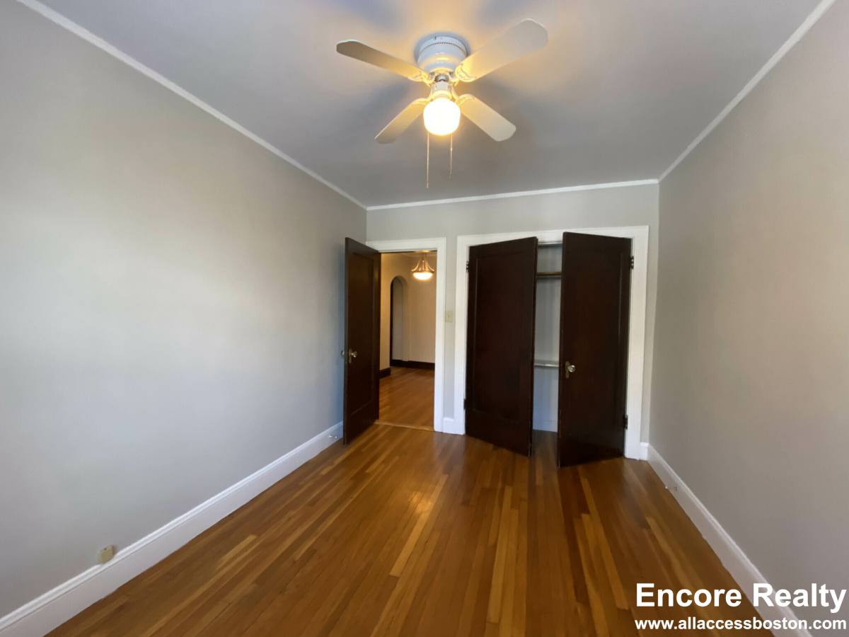 Apartment for rent at 119 College Ave #24, Somerville, MA 02144
