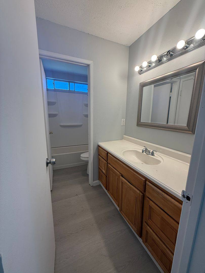 House for rent at 322 Pecan St, Vallejo, CA 94589