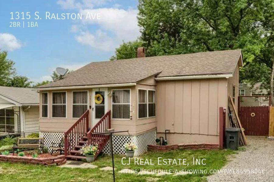 House for rent at 1315 S Ralston Ave, Independence, MO 64052