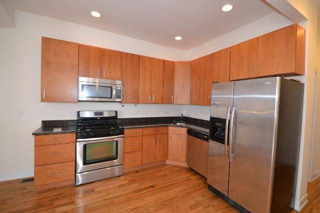 Apartment for rent at 2833 Damen #FA8, Chicago, IL 60657