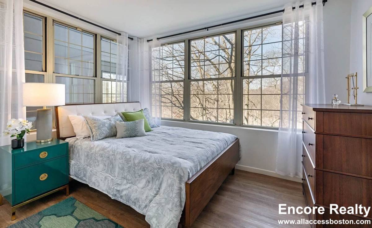 Apartment for rent at 201 S Huntington Ave #101, Jamaica Plain, MA 02130