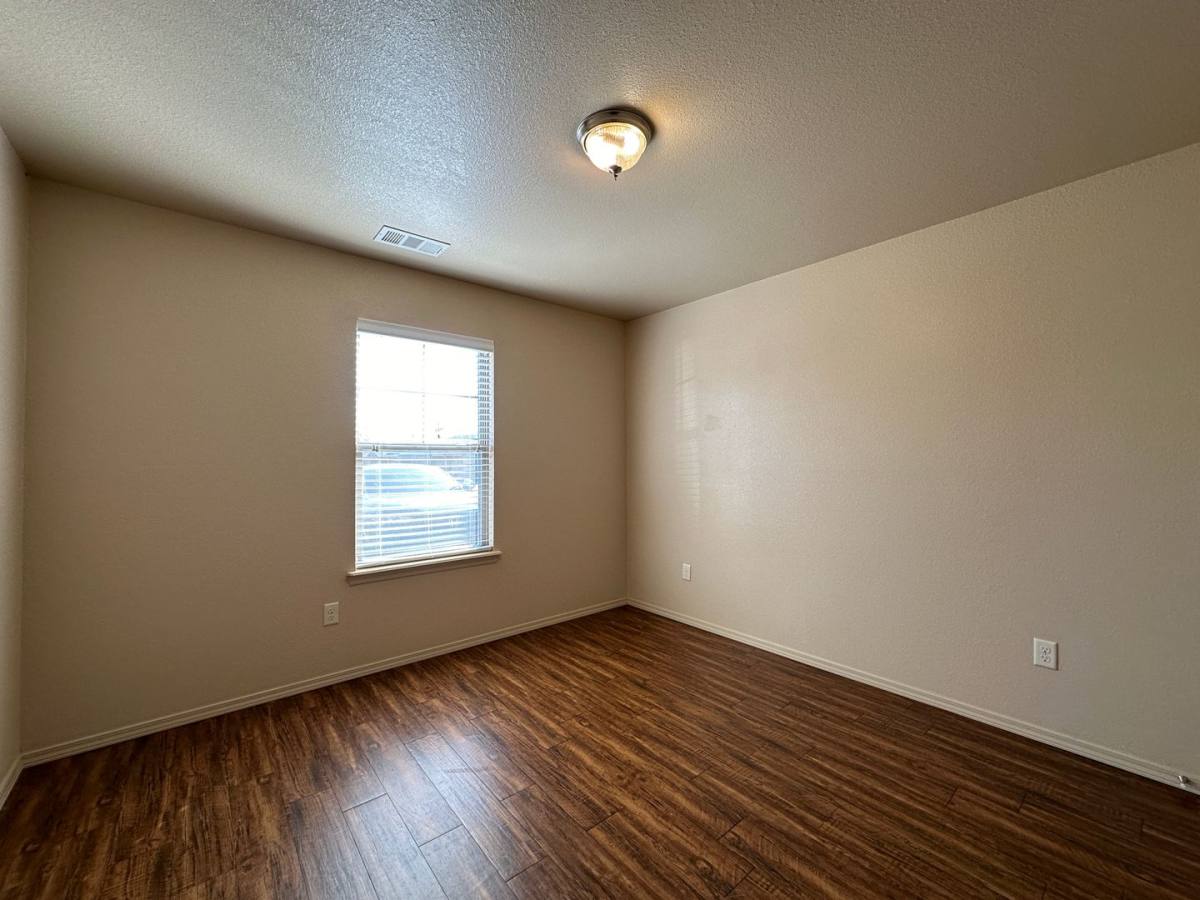 Apartment for rent at 2701 Tulsa St, Fort Smith, AR 72901