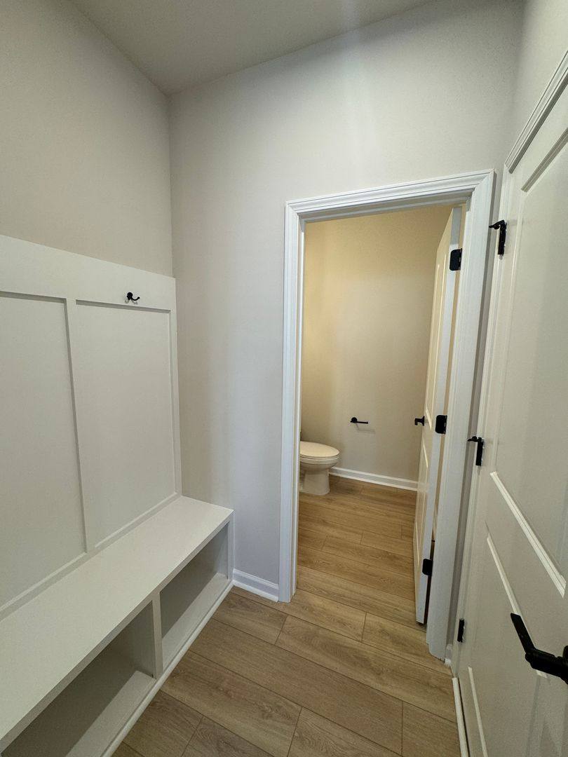 Townhouse for rent at 8911 Nettleton Ave, Charlotte, NC 28215