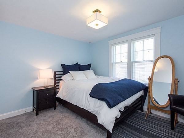 Townhouse for rent at 281 Brookline St #1, Cambridge, MA 02139