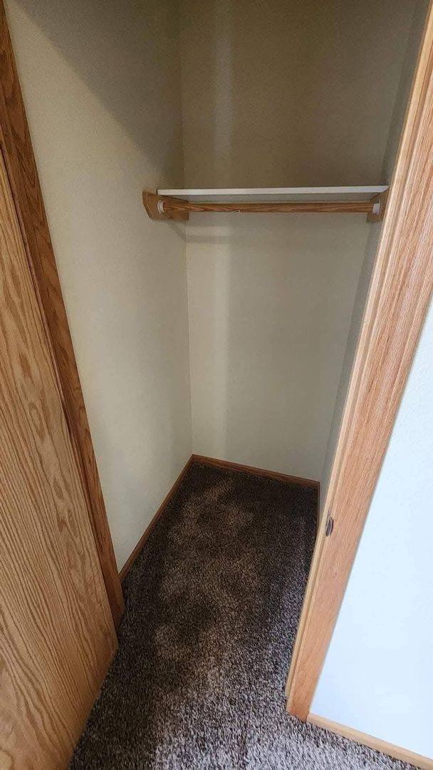 Apartment for rent at 804 3rd St NW, Sidney, MT 59270