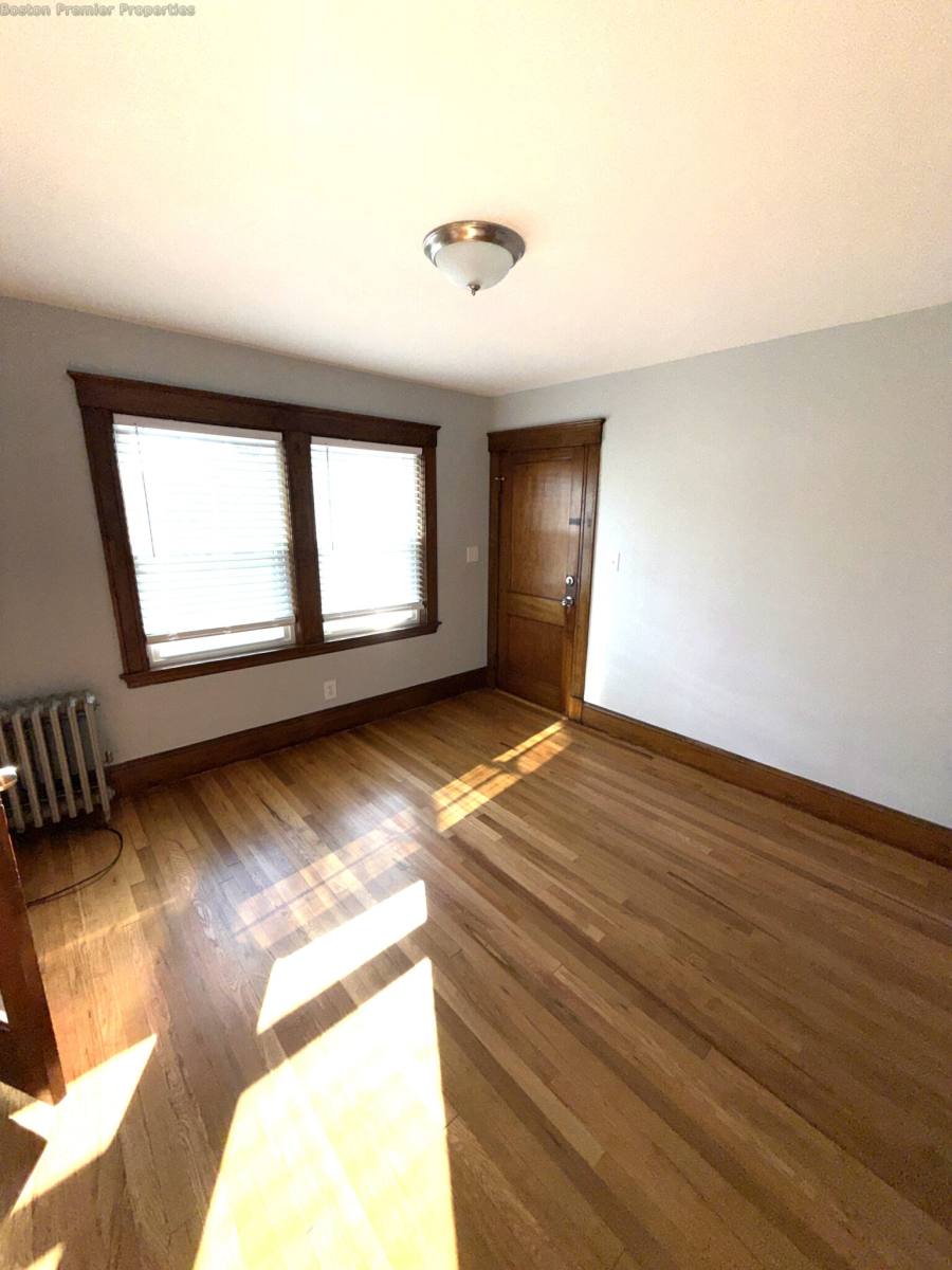 Apartment for rent at 75 Sterling St #A, Braintree, MA 02184
