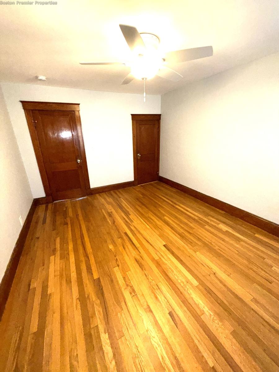 Apartment for rent at 75 Sterling St #A, Braintree, MA 02184