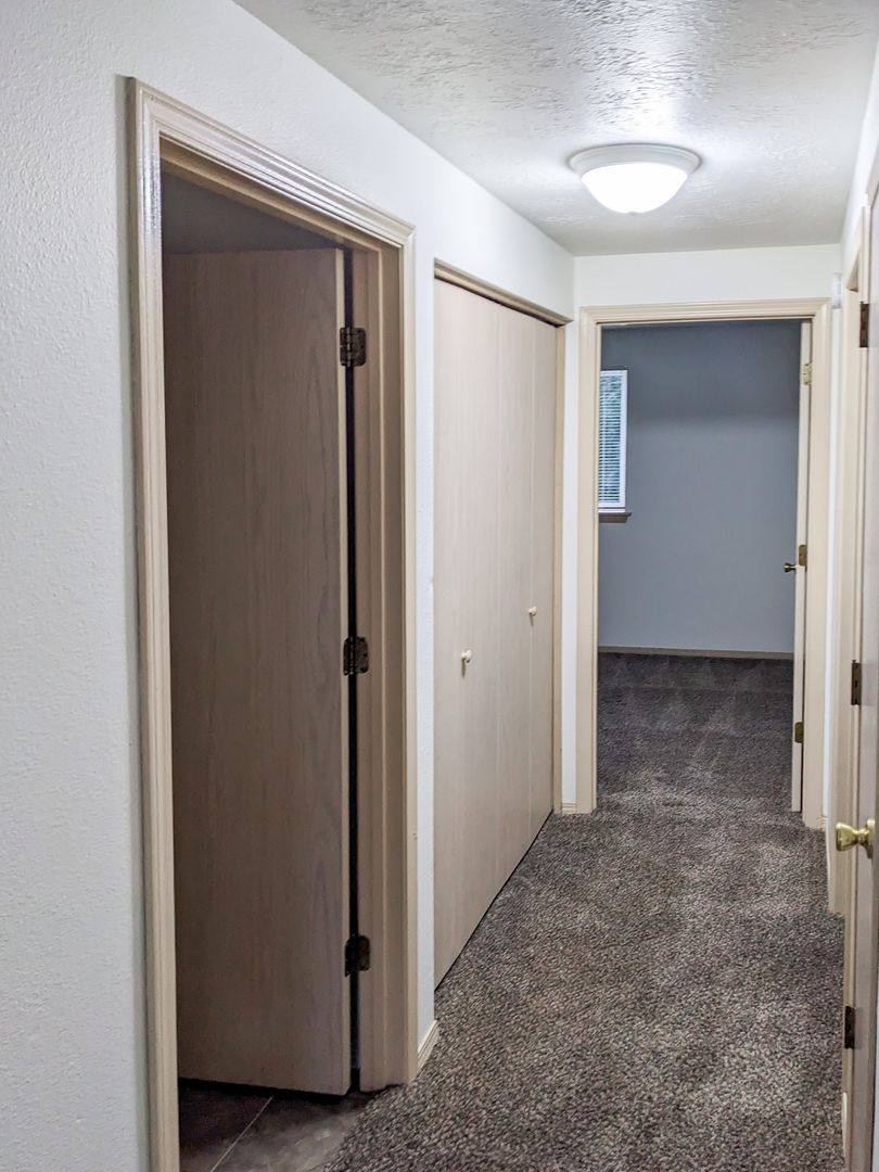 Apartment for rent at 110-185 N 9th St, Aumsville, OR 97325
