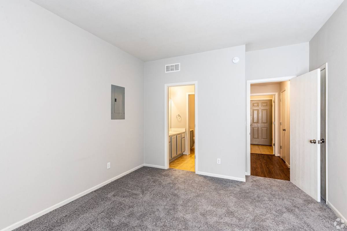 Apartment for rent at 4401 Faurot Dr, Columbia, MO 65203