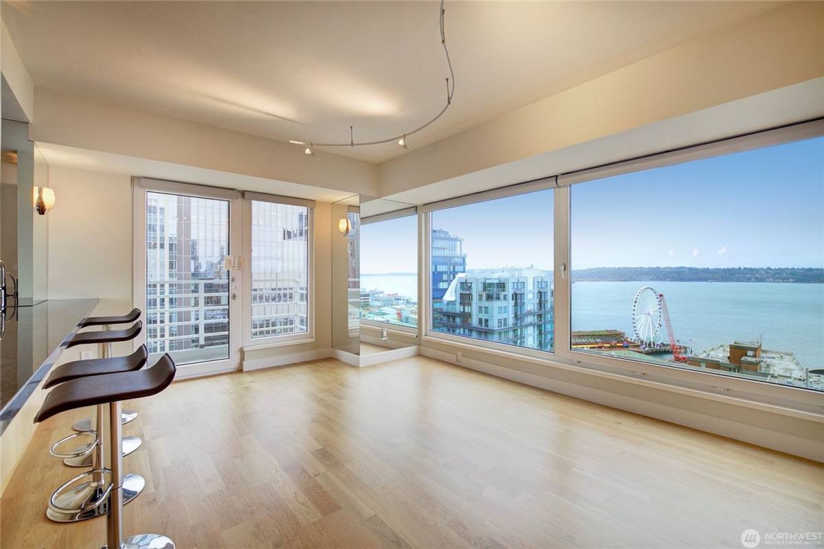 Apartment for rent at 1415 2nd Ave, Seattle, WA 98101