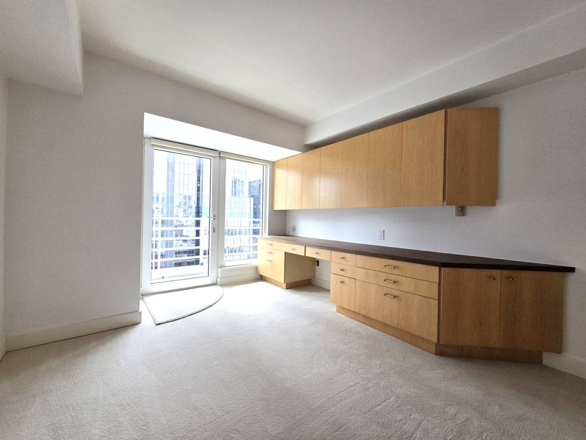Apartment for rent at 1415 2nd Ave, Seattle, WA 98101