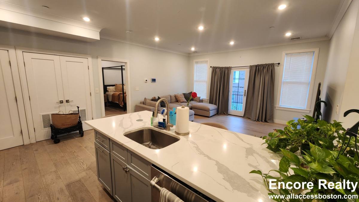 Apartment for rent at 32 Cummins Highway 2, Roslindale, MA 02131