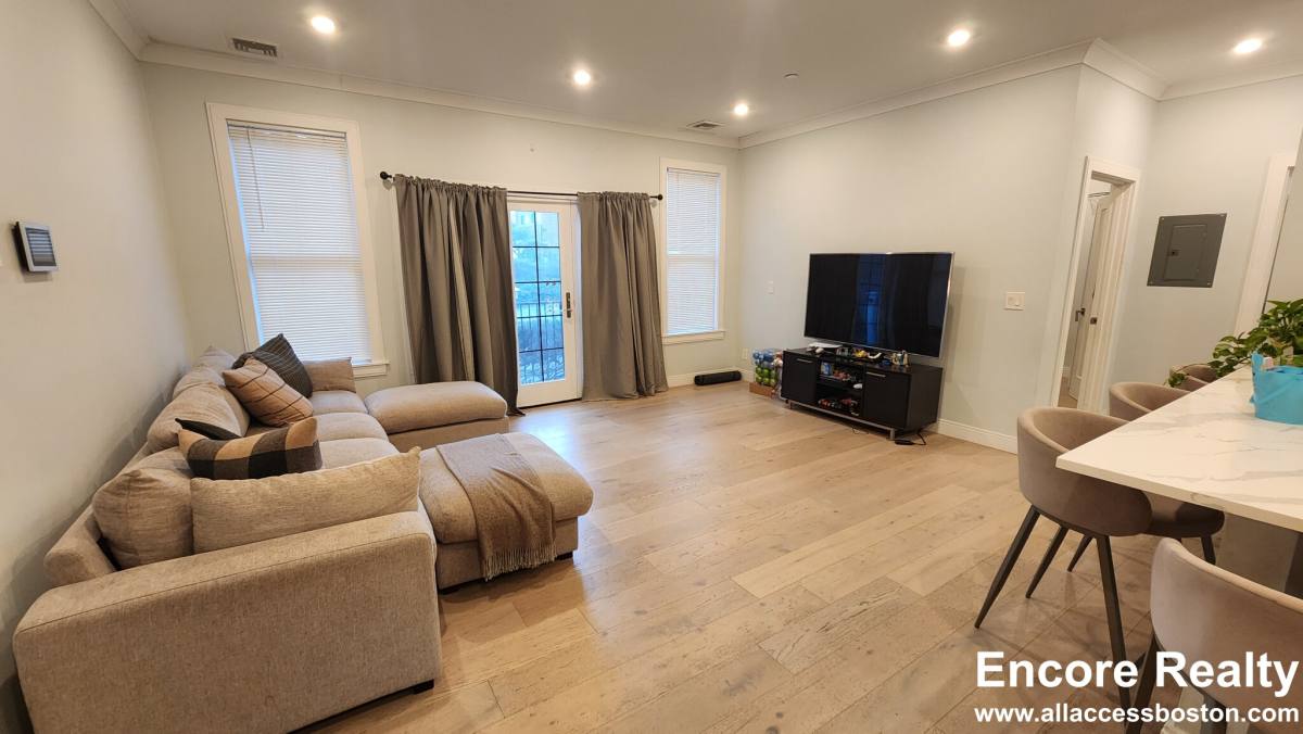 Apartment for rent at 32 Cummins Highway 2, Roslindale, MA 02131