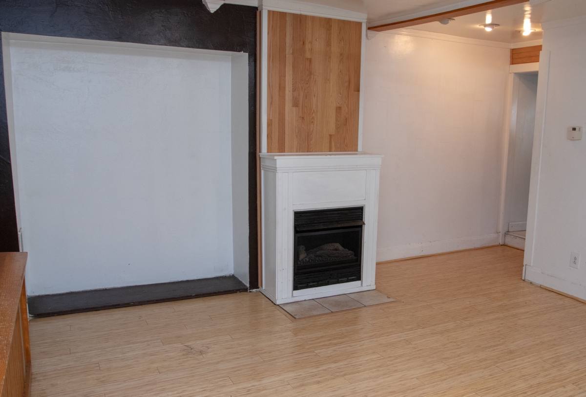 House for rent at 1821 Edwards Way, Pittsburgh, PA 15203