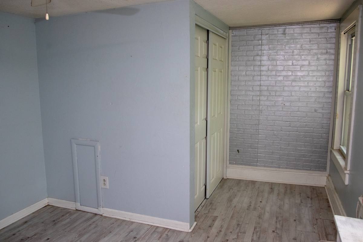 House for rent at 1821 Edwards Way, Pittsburgh, PA 15203