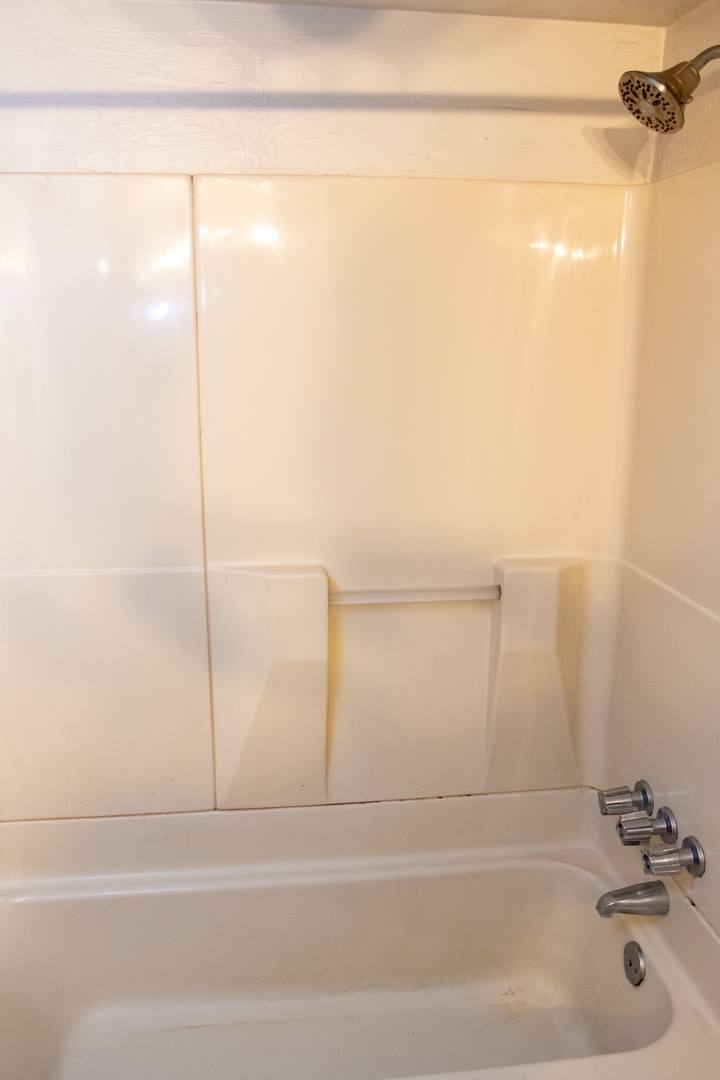 House for rent at 1821 Edwards Way, Pittsburgh, PA 15203