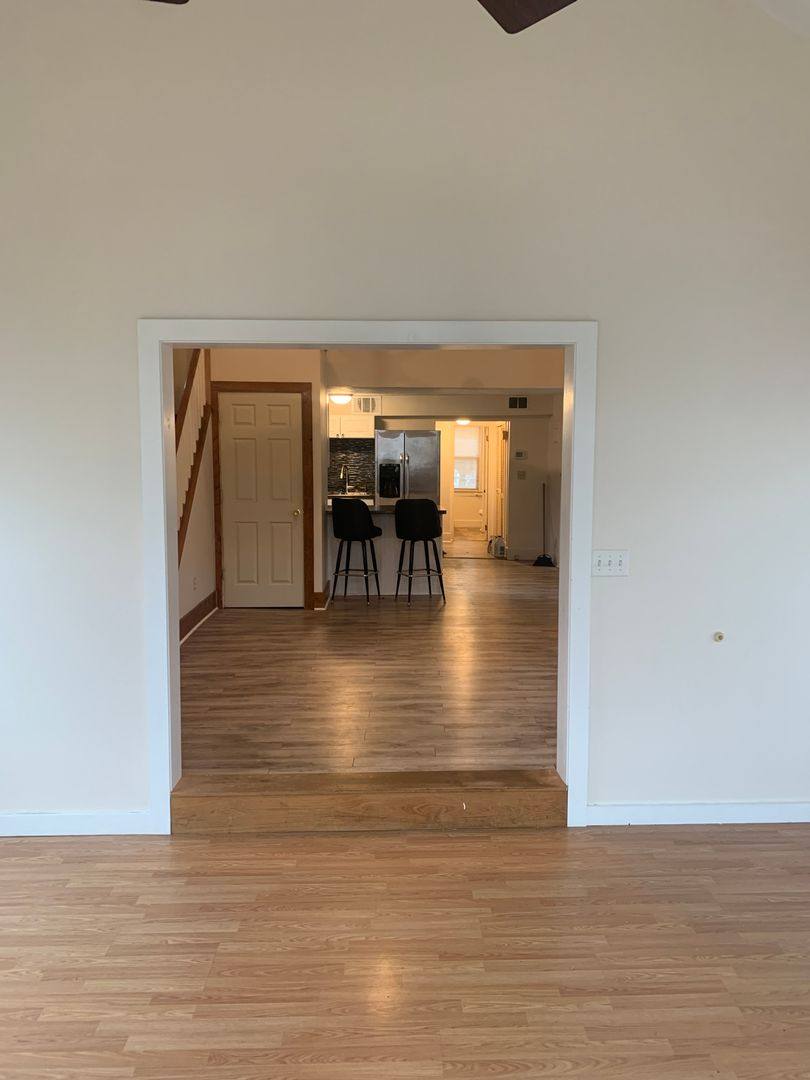 Apartment for rent at 333 W Park, Columbiana, OH 44408