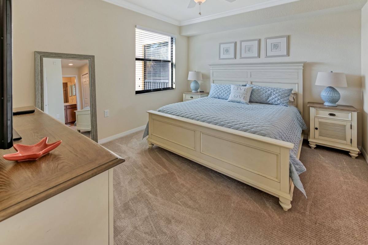 Condo for rent at 9735 Acqua, Naples, FL 34113