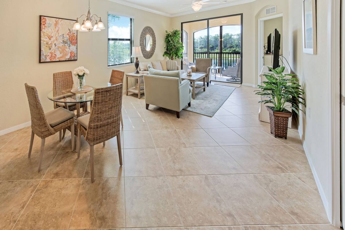 Condo for rent at 9735 Acqua, Naples, FL 34113