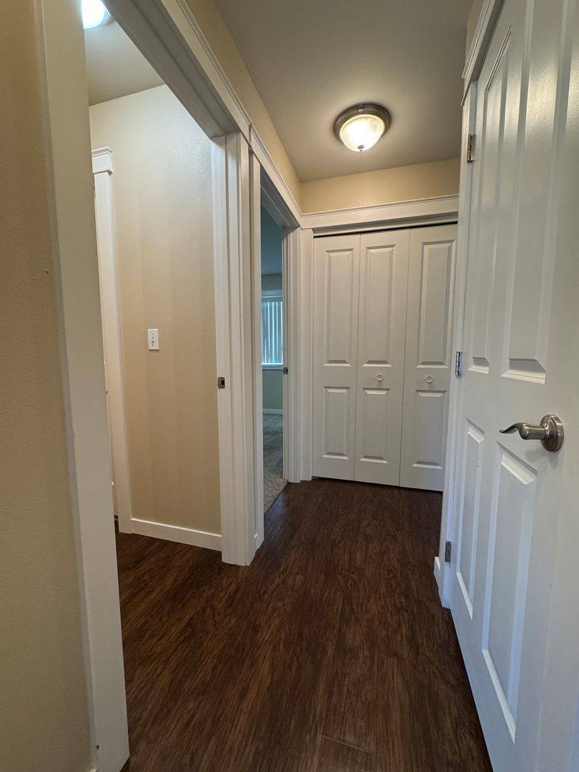 Apartment for rent at 2221 Airport Rd, Ellensburg, WA 98926