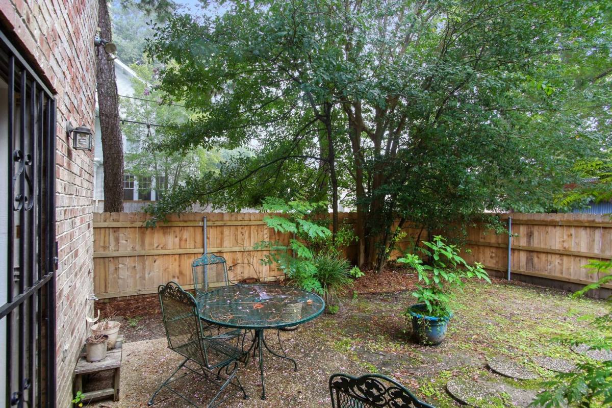 Townhouse for rent at 1300 Broadway St, New Orleans, LA 70118