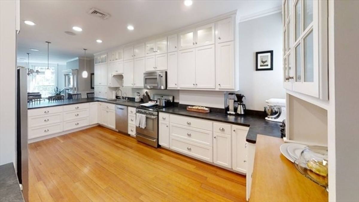 Apartment for rent at 9 Strathmore Rd #2, Brookline, MA 02445