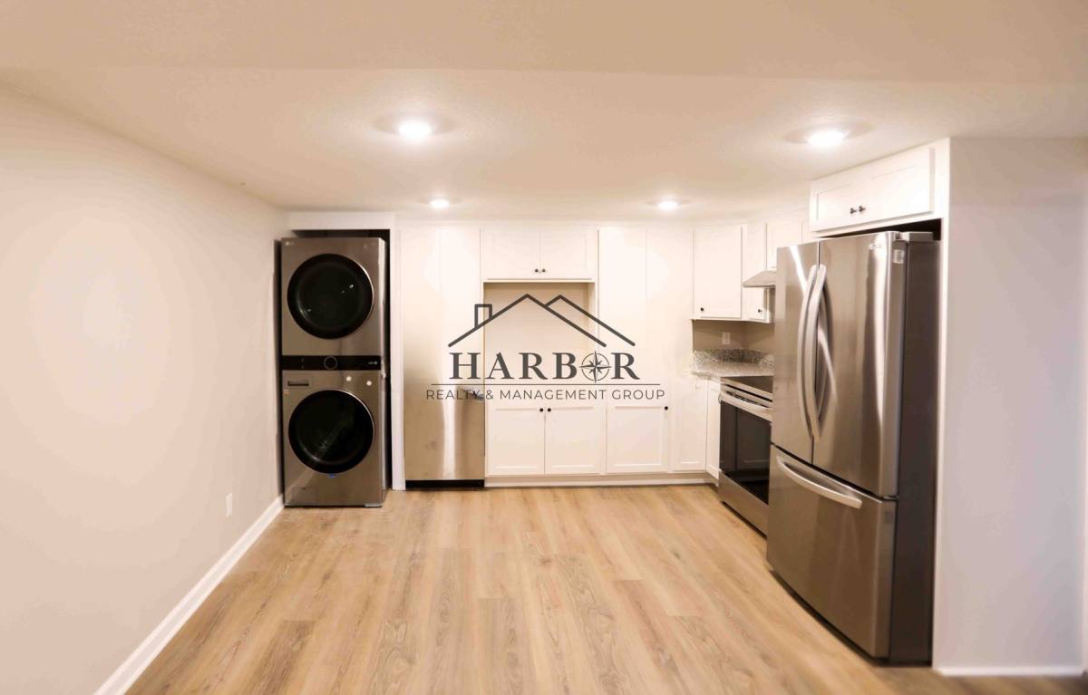 Apartment for rent at 319 14th St SW, Rochester, MN 55902