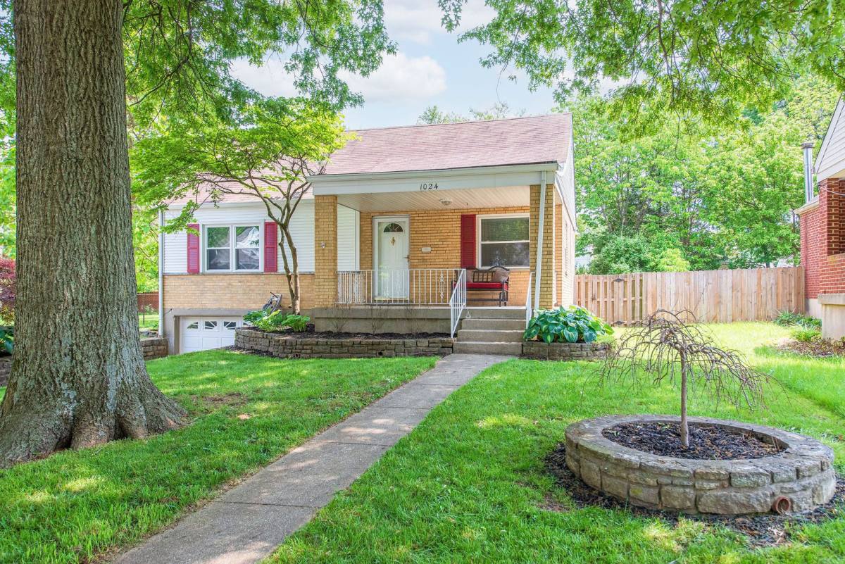 House for rent at 1024 Edgetree Lane, Cincinnati, OH 45238