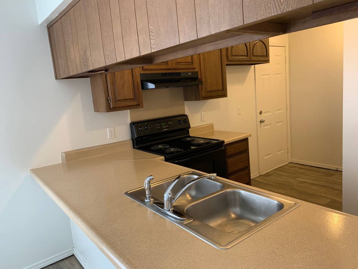 Apartment for rent at 8336 E 120th Place, Bixby, OK 74008