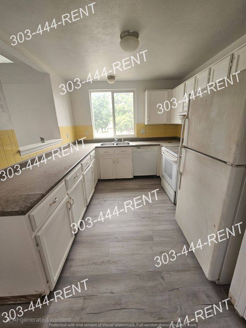 House for rent at 4880 N Enid Way, Denver, CO 80239