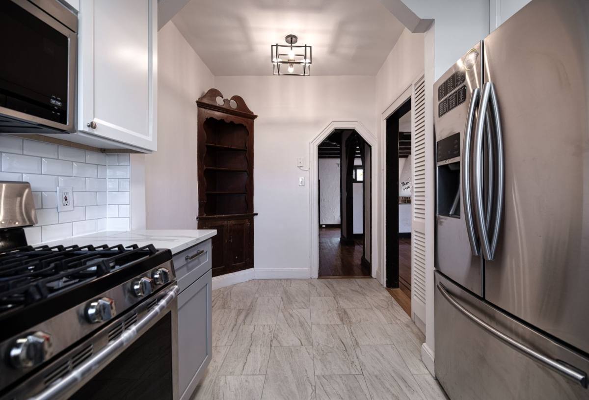 Townhouse for rent at 130-31 229th St, Springfield Gardens, NY 11413