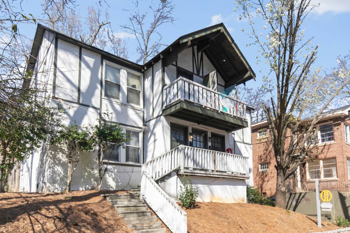 Apartment for rent at 1416 14th St S, Birmingham, AL 35205