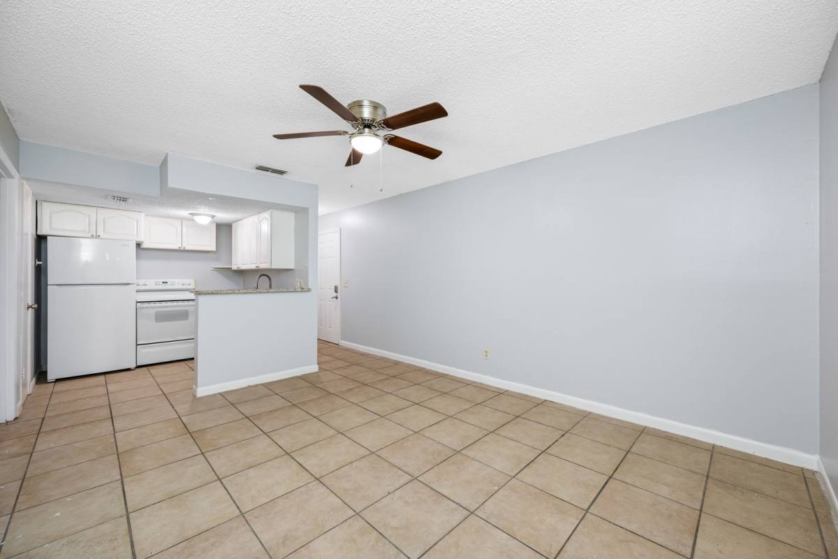 Apartment for rent at 5113 N Nebraska Ave, Tampa, FL 33603