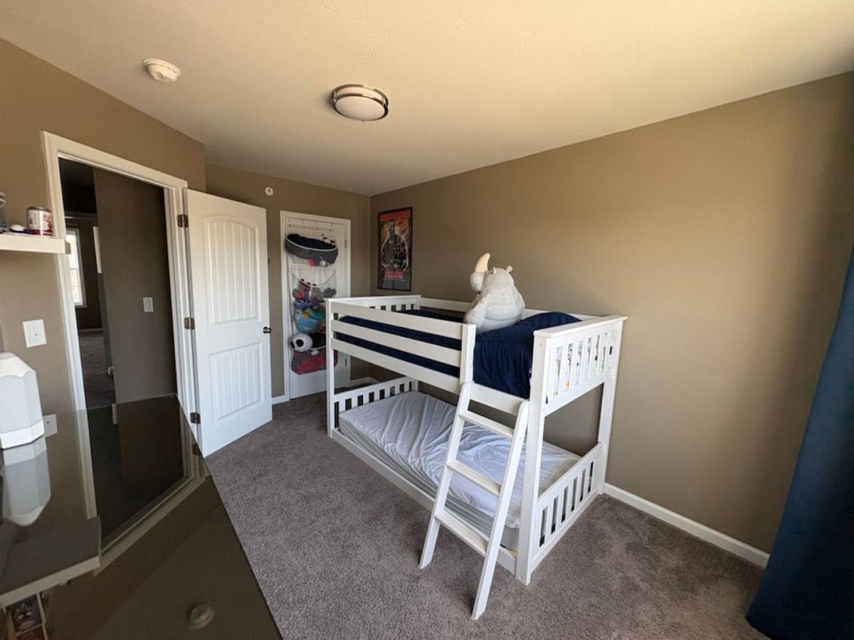 182 Hudson Blvd, Red Lion, PA 17356 - Townhouse for Rent - Image 5