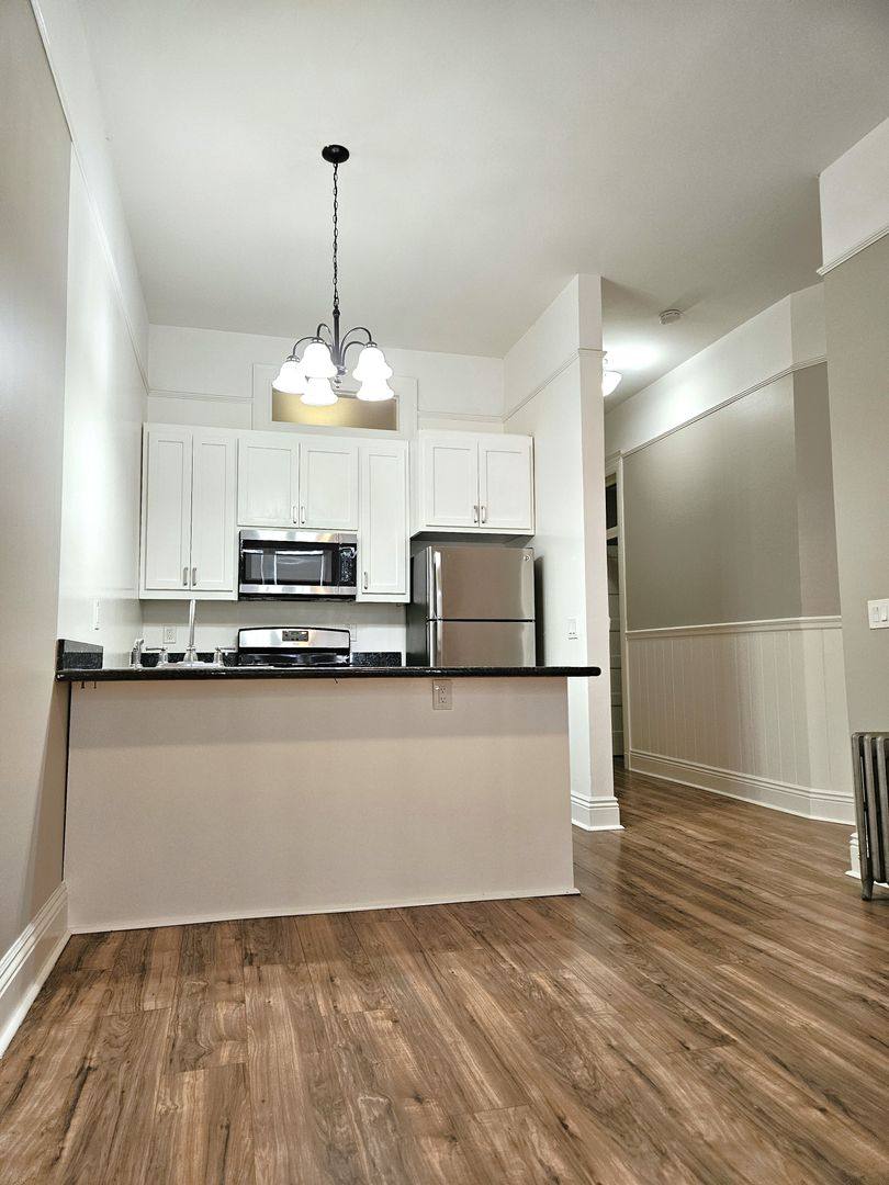 Apartment for rent at 337-341 Georgia St, Vallejo, CA 94590
