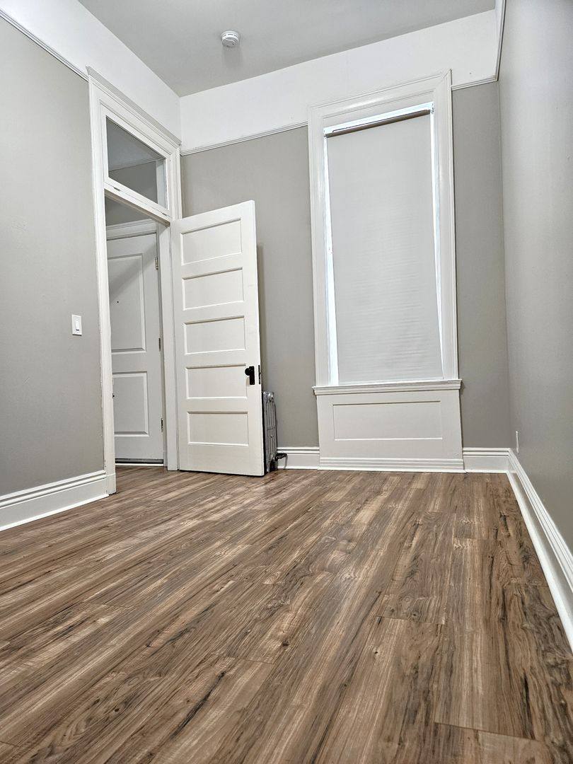 Apartment for rent at 337-341 Georgia St, Vallejo, CA 94590
