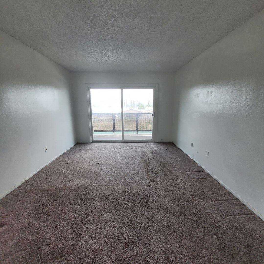 Apartment for rent at 545 E Rue Royale, Covina, CA 91723