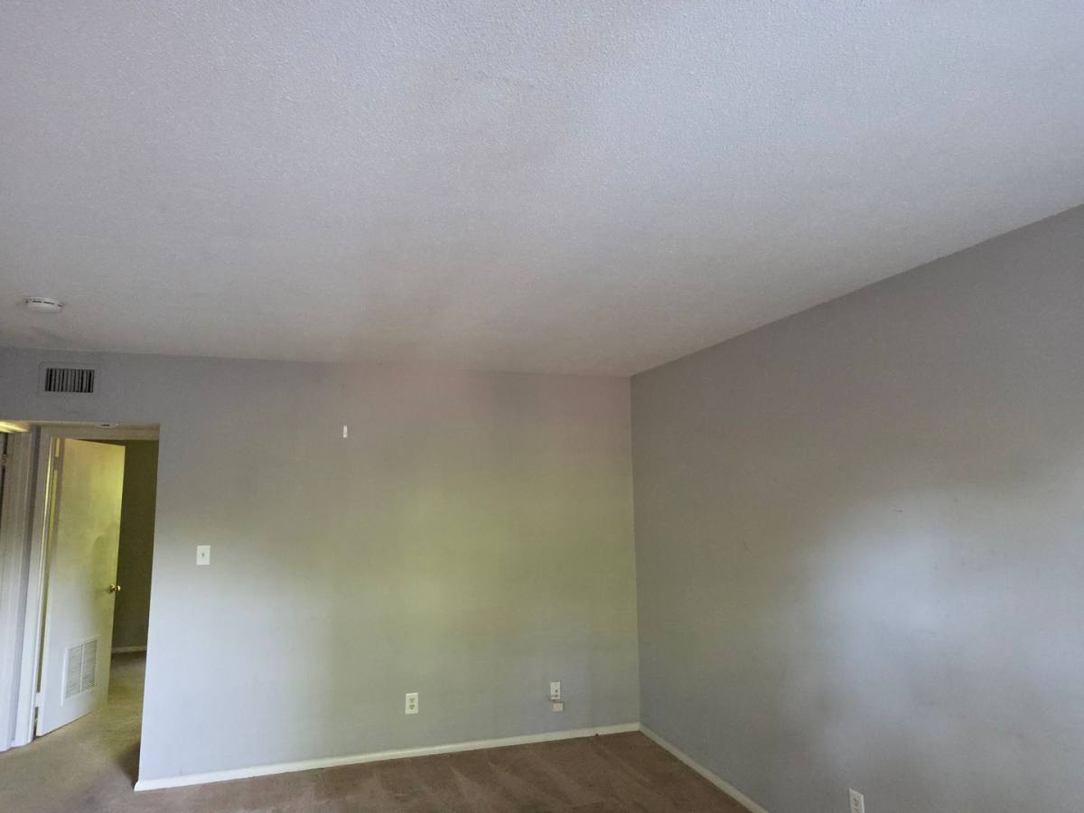 Apartment for rent at 3822-J Country Club Rd, Winston Salem, NC 27104
