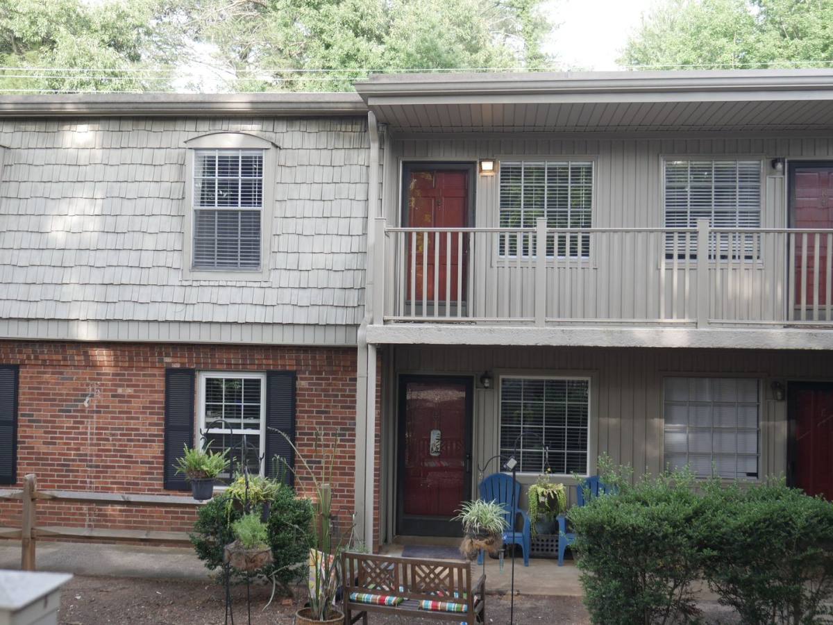 Apartment for rent at 3822-J Country Club Rd, Winston Salem, NC 27104