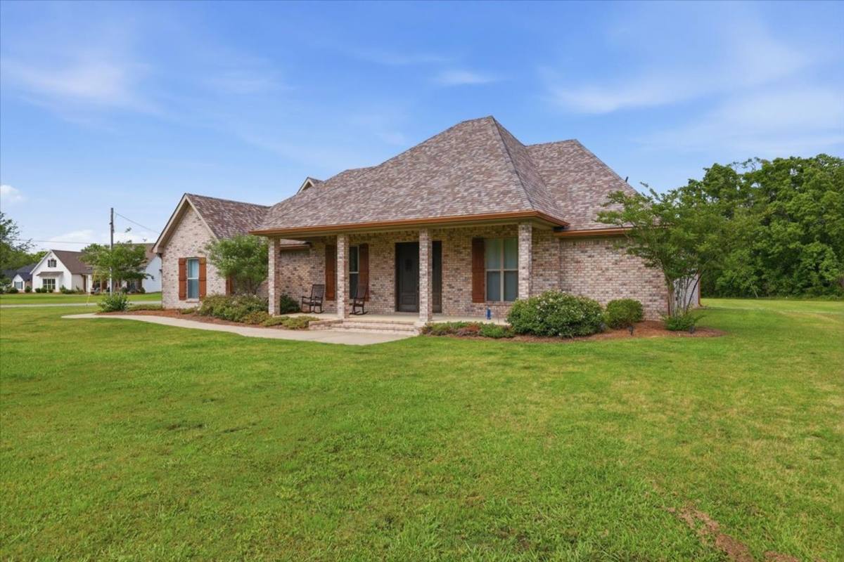 House for rent at 4072 Highway, Brandon, MS 39047