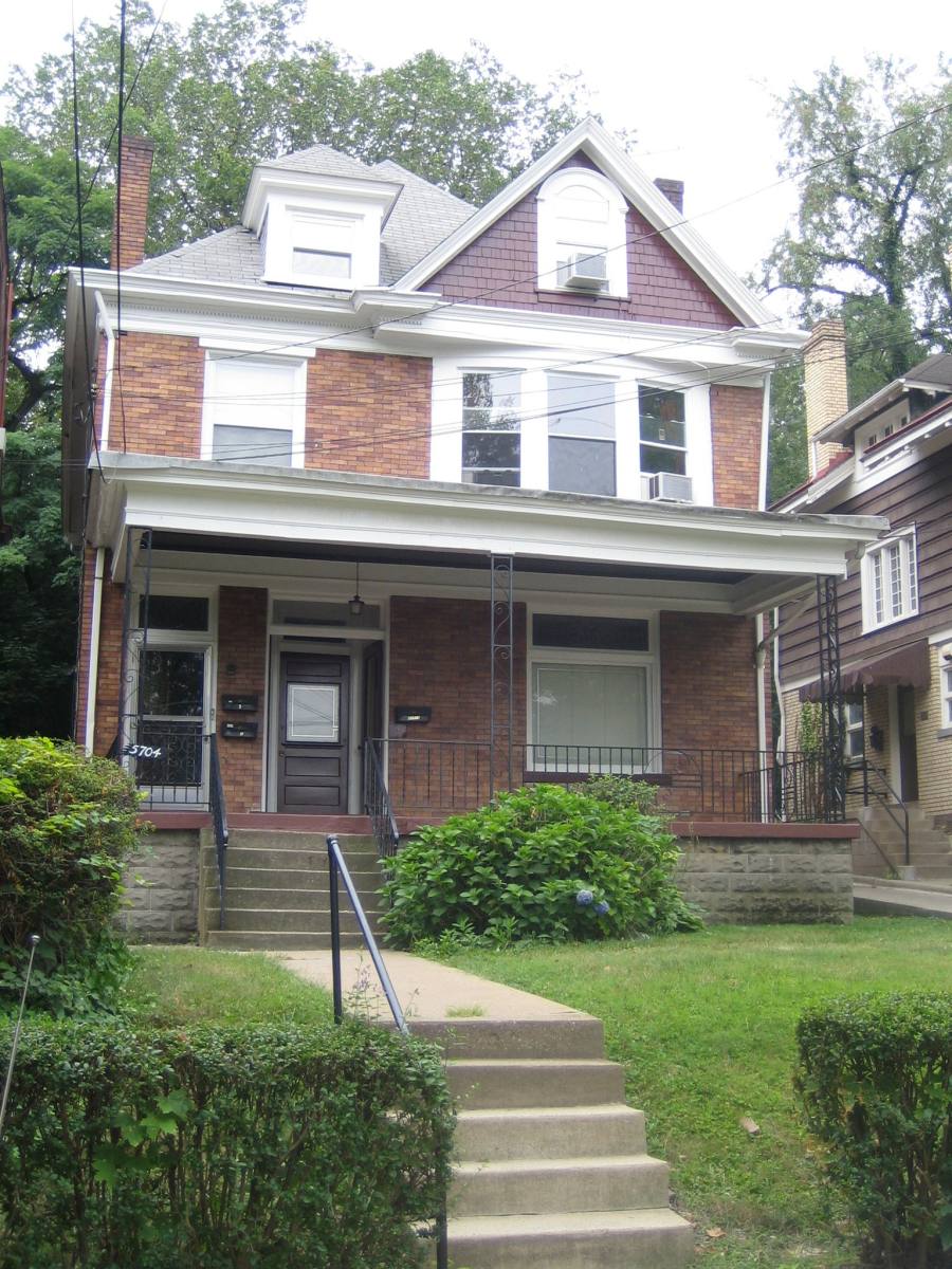 Apartment for rent at 5704 Darlington Rd - 1st, Pittsburgh, PA 15217