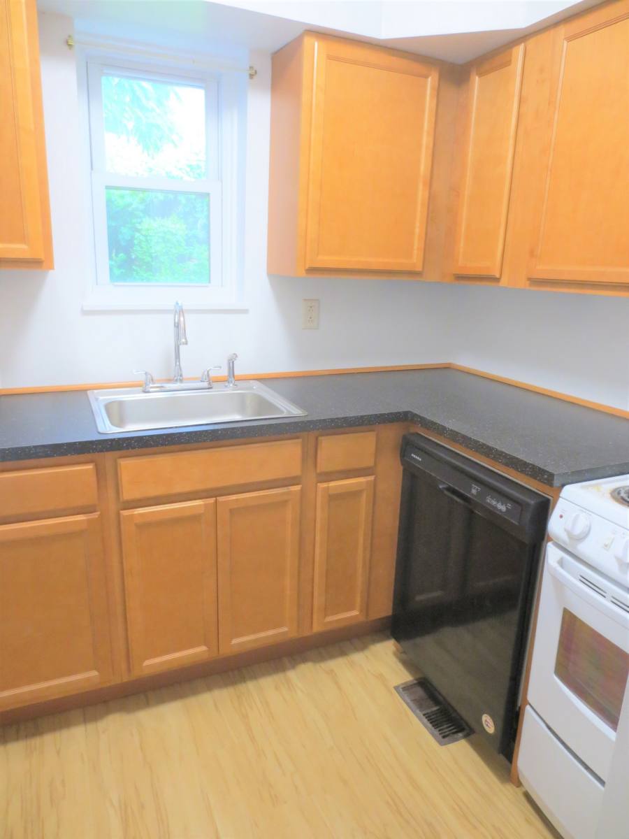 Apartment for rent at 5704 Darlington Rd - 1st, Pittsburgh, PA 15217