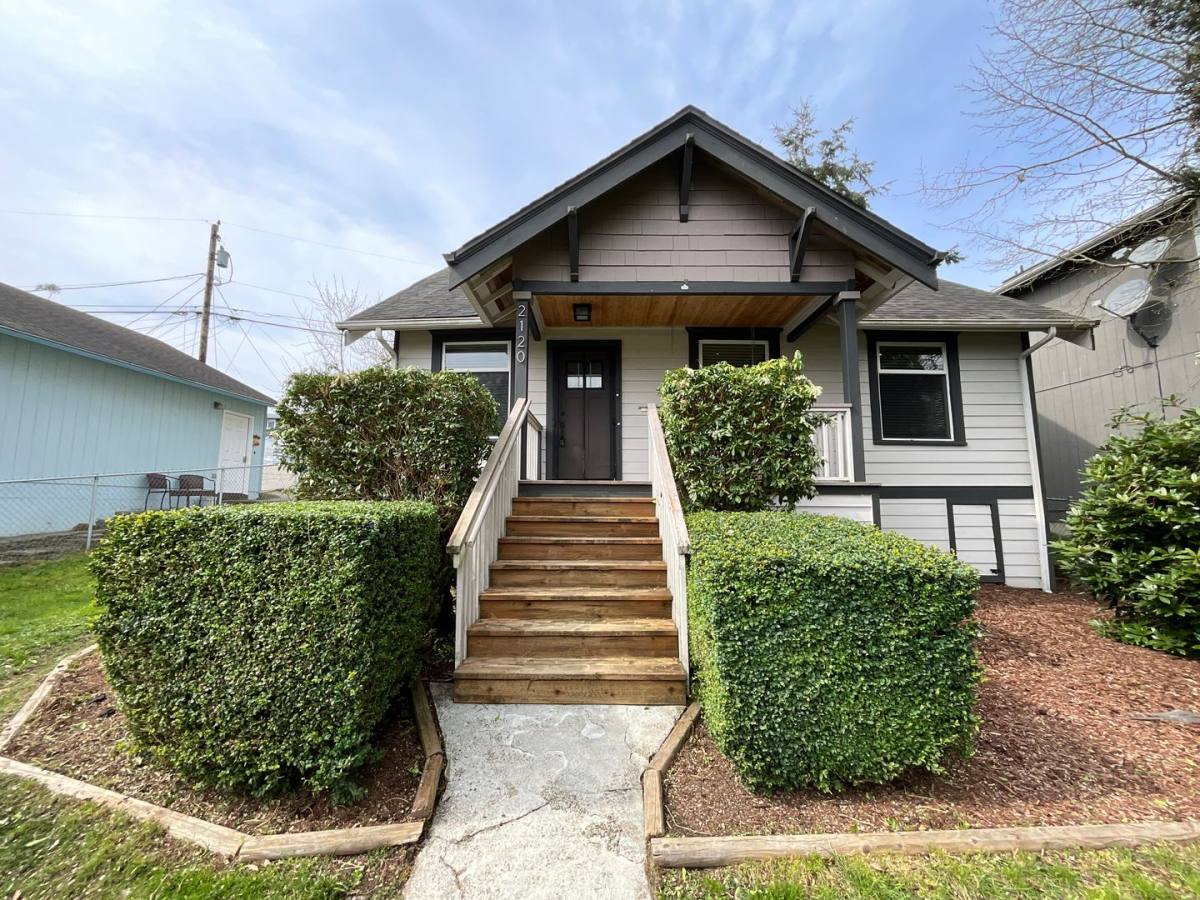House for rent at 2120 E Grand Ave, Everett, WA 98203