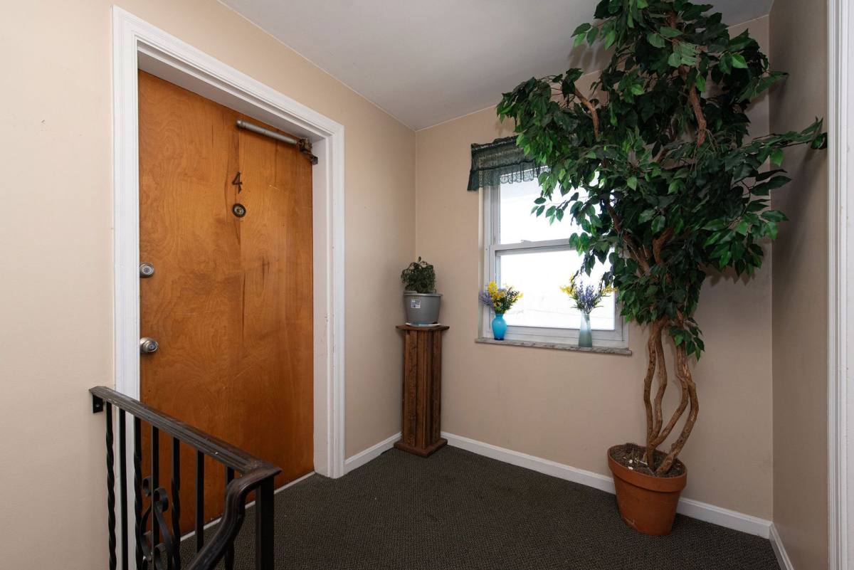 Apartment for rent at 2739 W N Bend Rd, Cincinnati, OH 45239