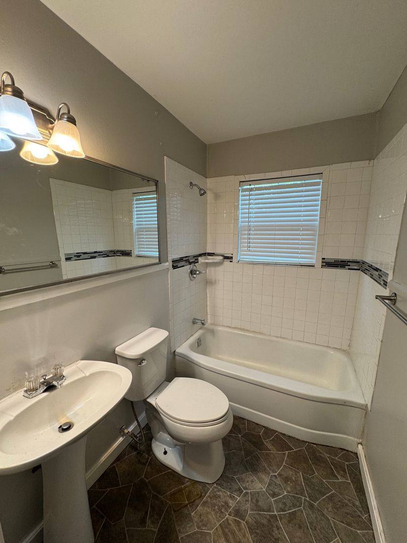 House for rent at 2600 McKenzie Ave, Waco, TX 76708