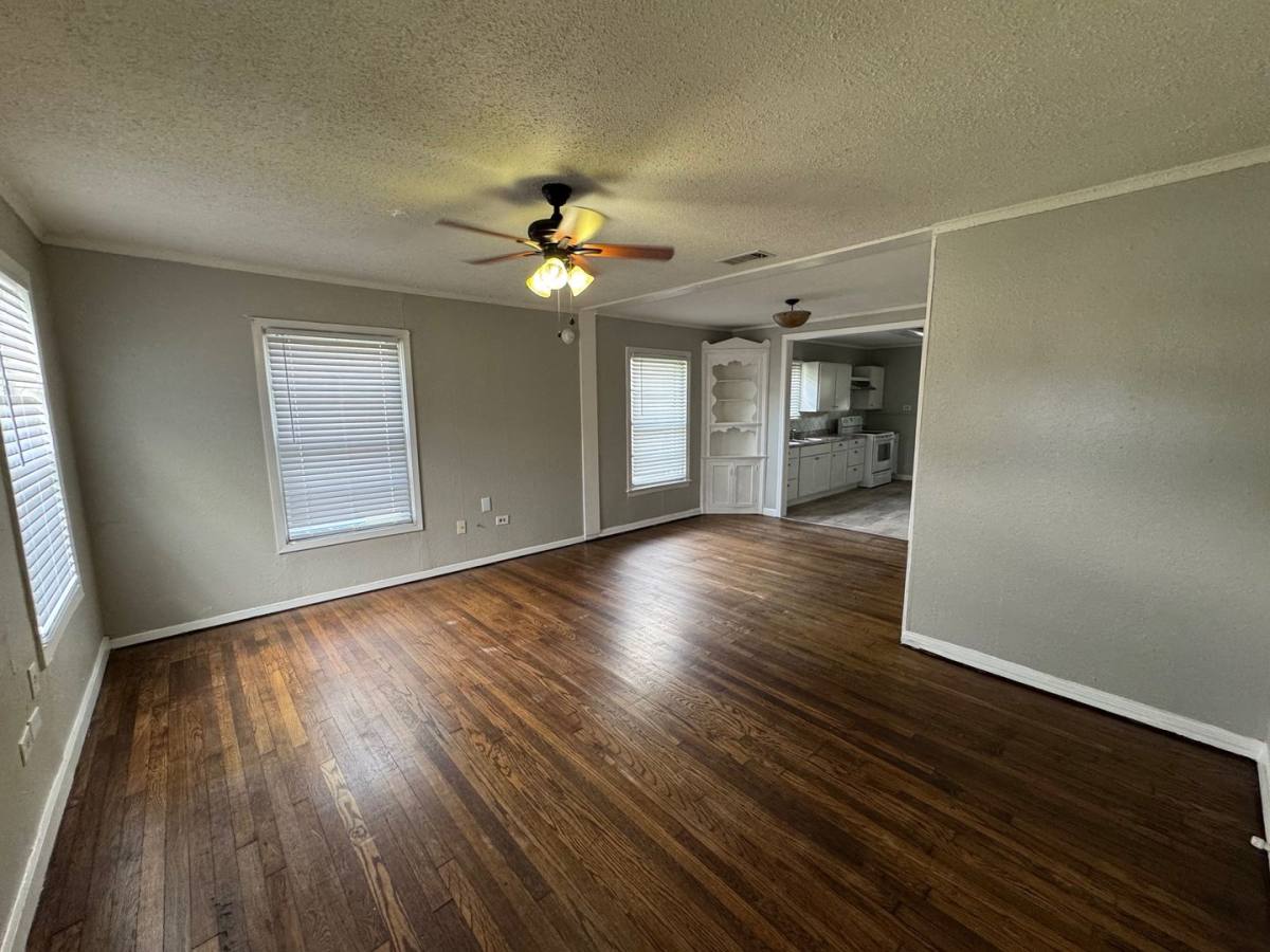 House for rent at 2600 McKenzie Ave, Waco, TX 76708