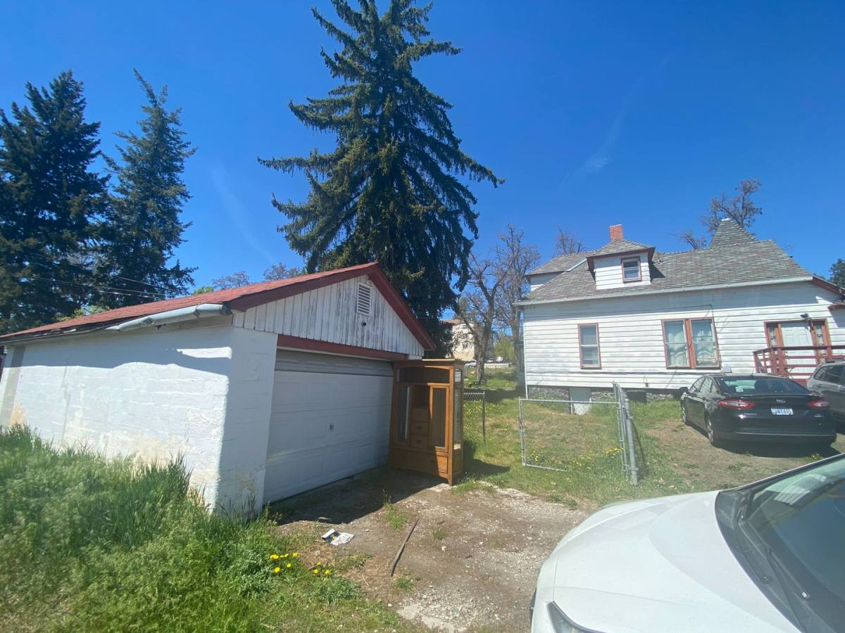 House for rent at 320 College Ave, Cheney, WA 99004