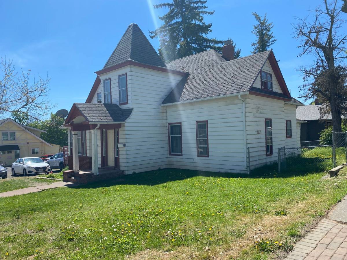 House for rent at 320 College Ave, Cheney, WA 99004