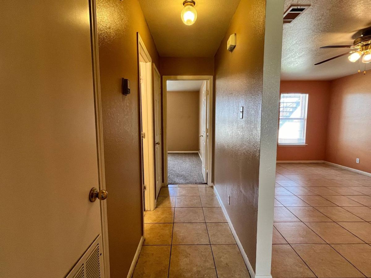 Townhouse for rent at 1007 Circle M Dr, Killeen, TX 76549