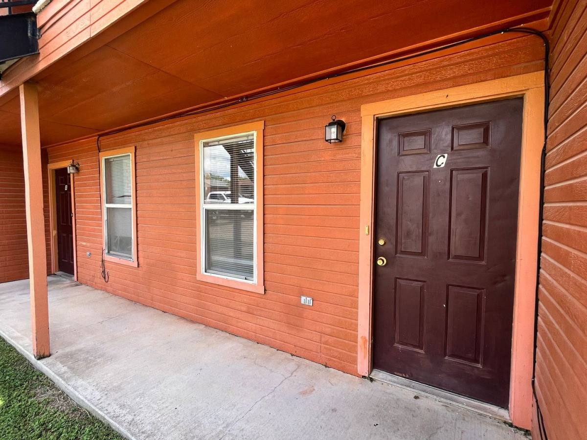 Townhouse for rent at 1007 Circle M Dr, Killeen, TX 76549